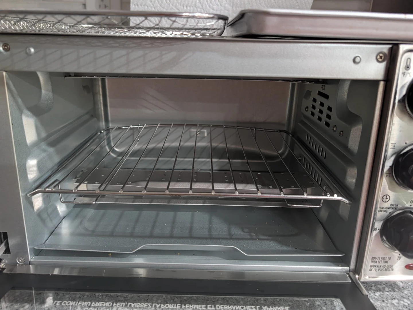 Hamilton Beach Sure-Crisp Air Fryer Toaster Oven - photo 3