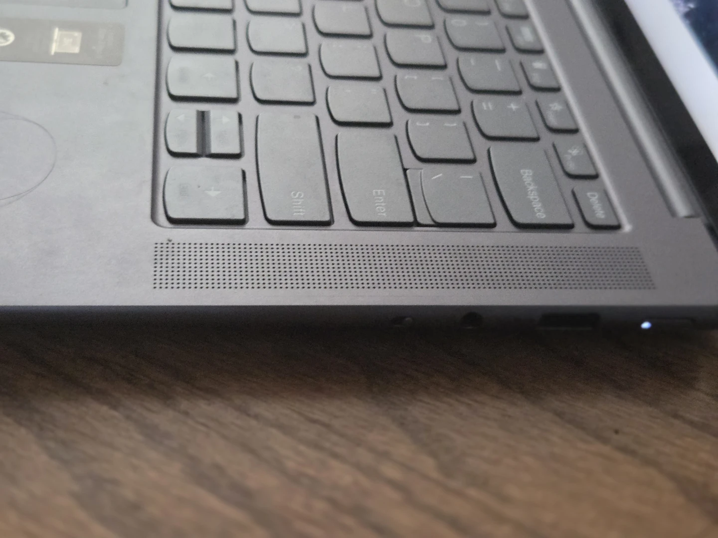 Lenovo  slim 7 rtx 3050 ryzen 7 gaming Laptop - photo 2