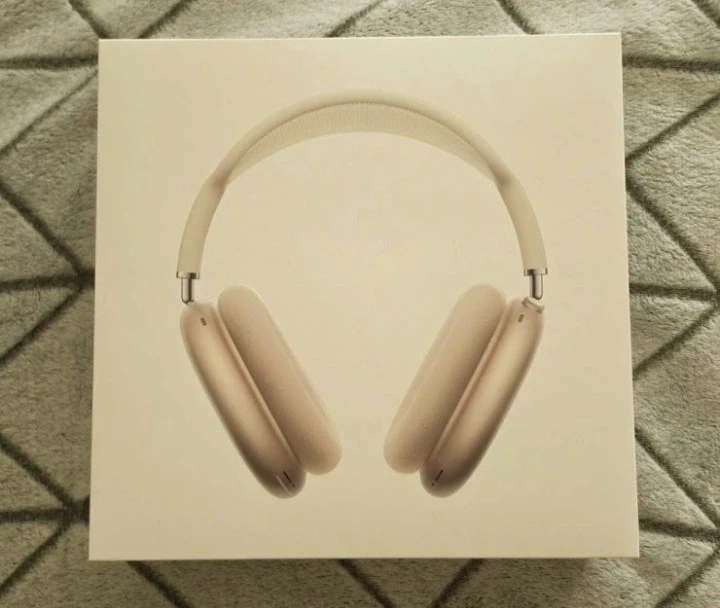 Airpods Max Starlight send an offer