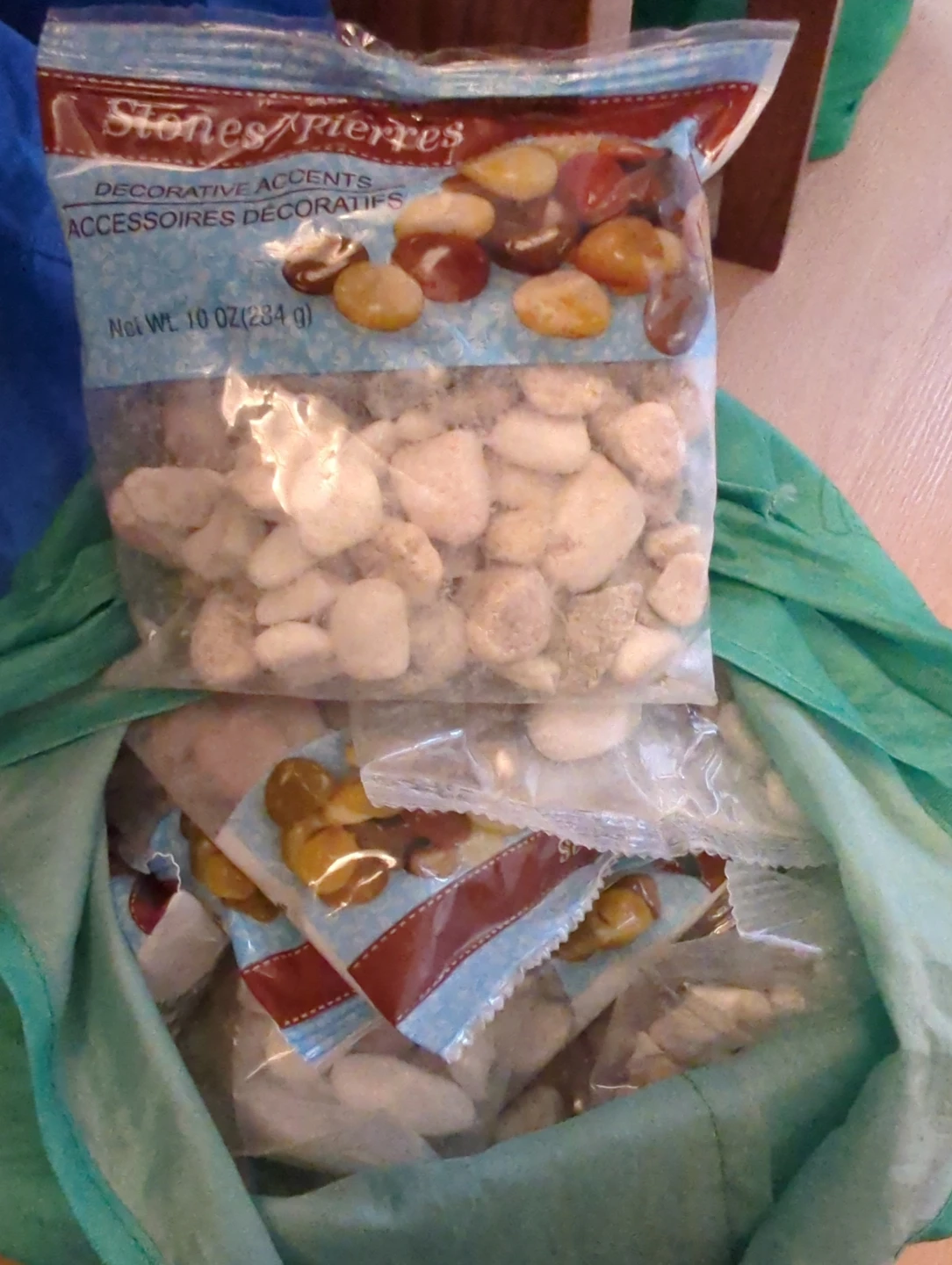 Stones/Pierres Decorative Accents Stones 10 oz Bag