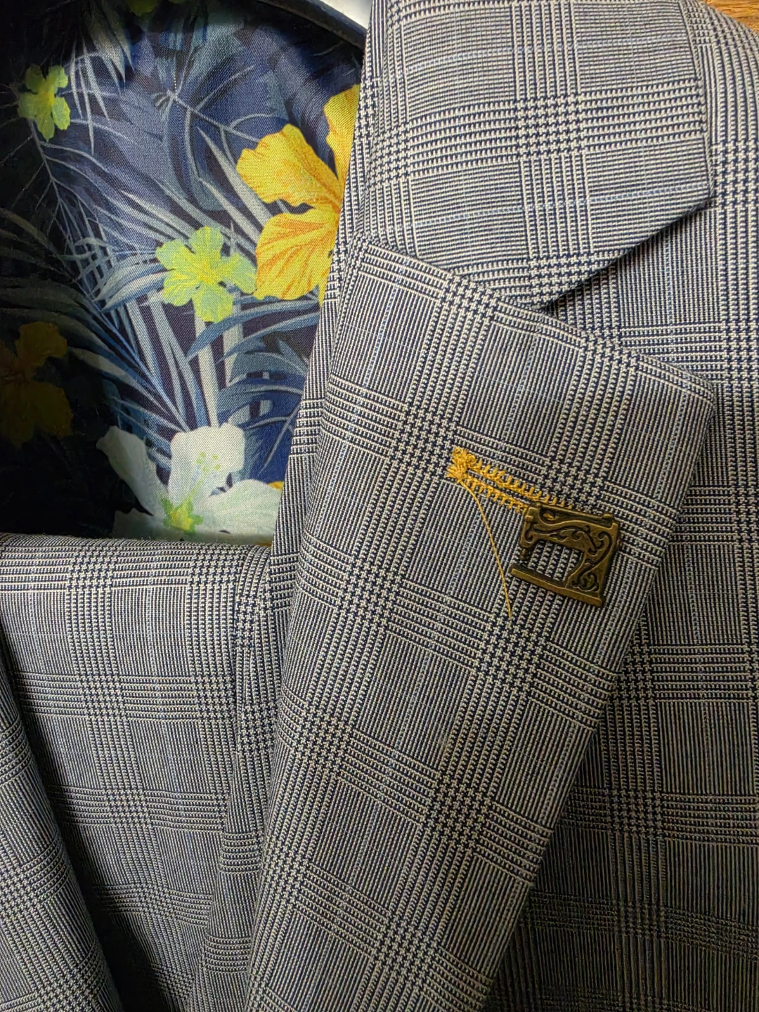 Thomson & Richards Grey/Reg 3PC Suit (NWT) - photo 3