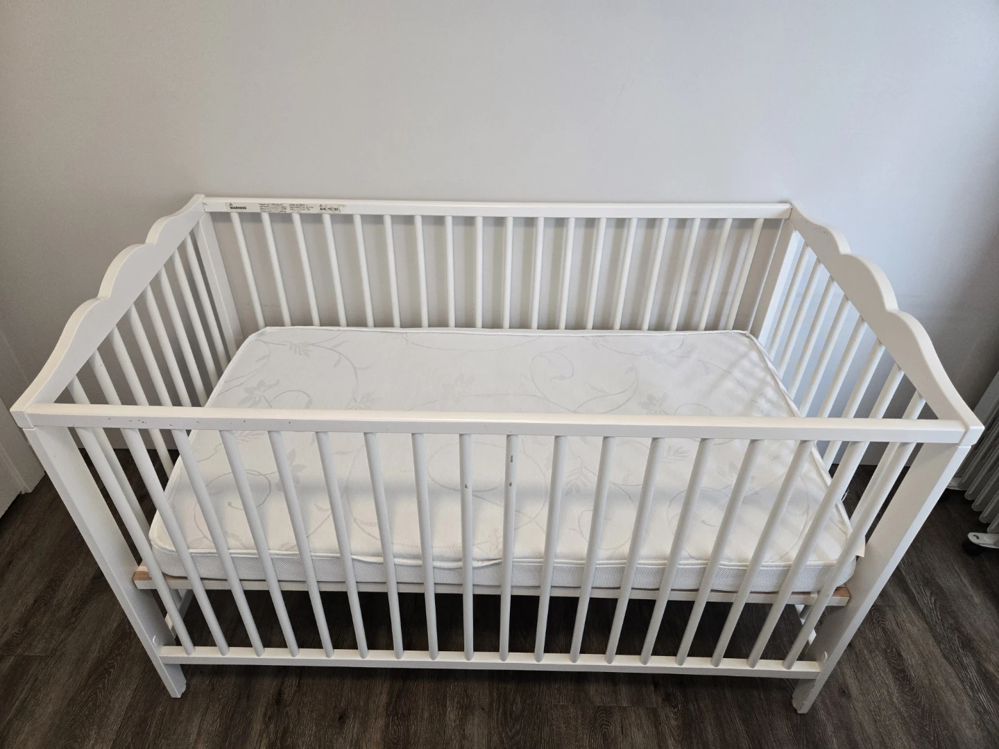 IKEA Hensvik Crib with Mattress & Manual