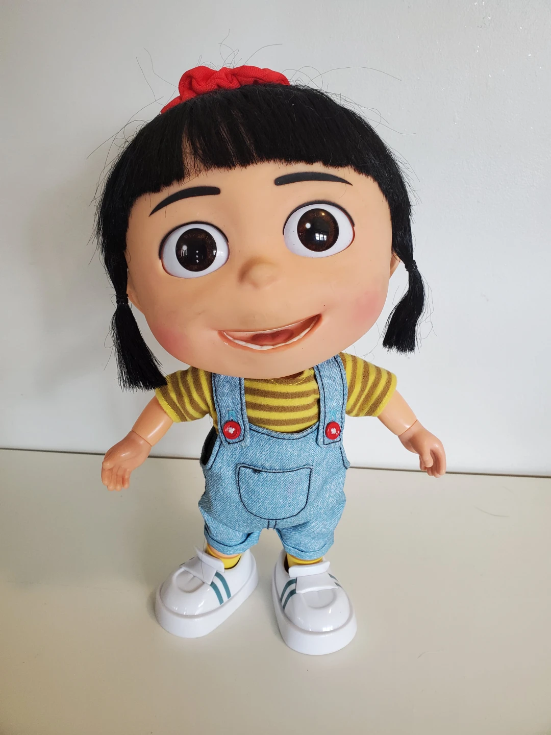 Toys R Us Exclusive Despicable Me 2 Talking 11" Agnes Doll