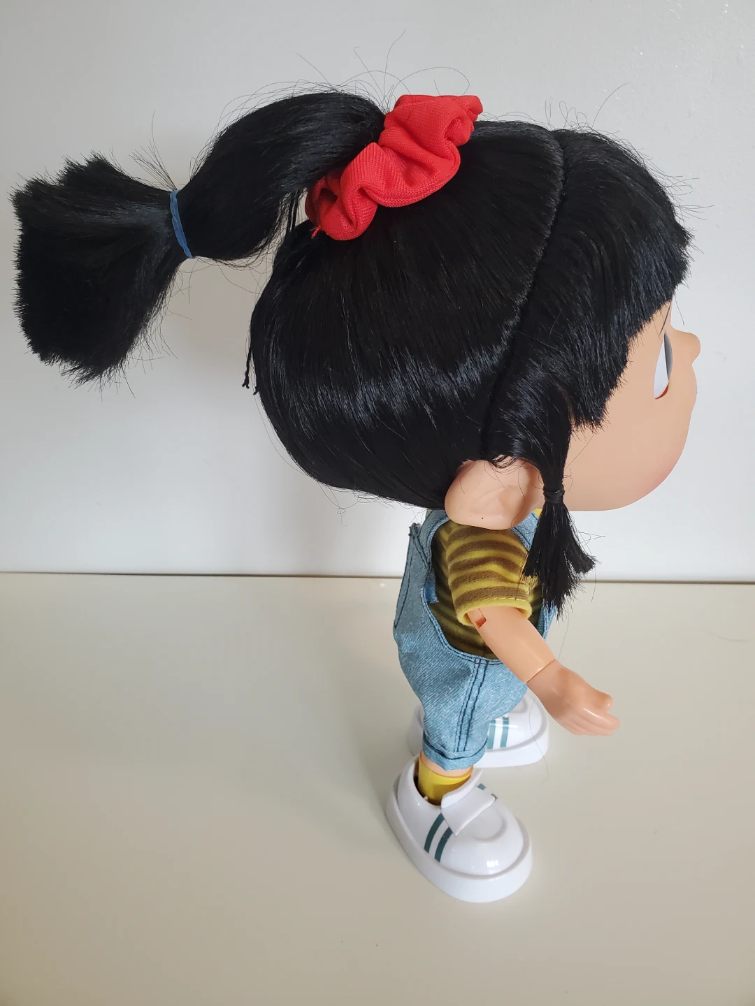 Toys R Us Exclusive Despicable Me 2 Talking 11" Agnes Doll - photo 2