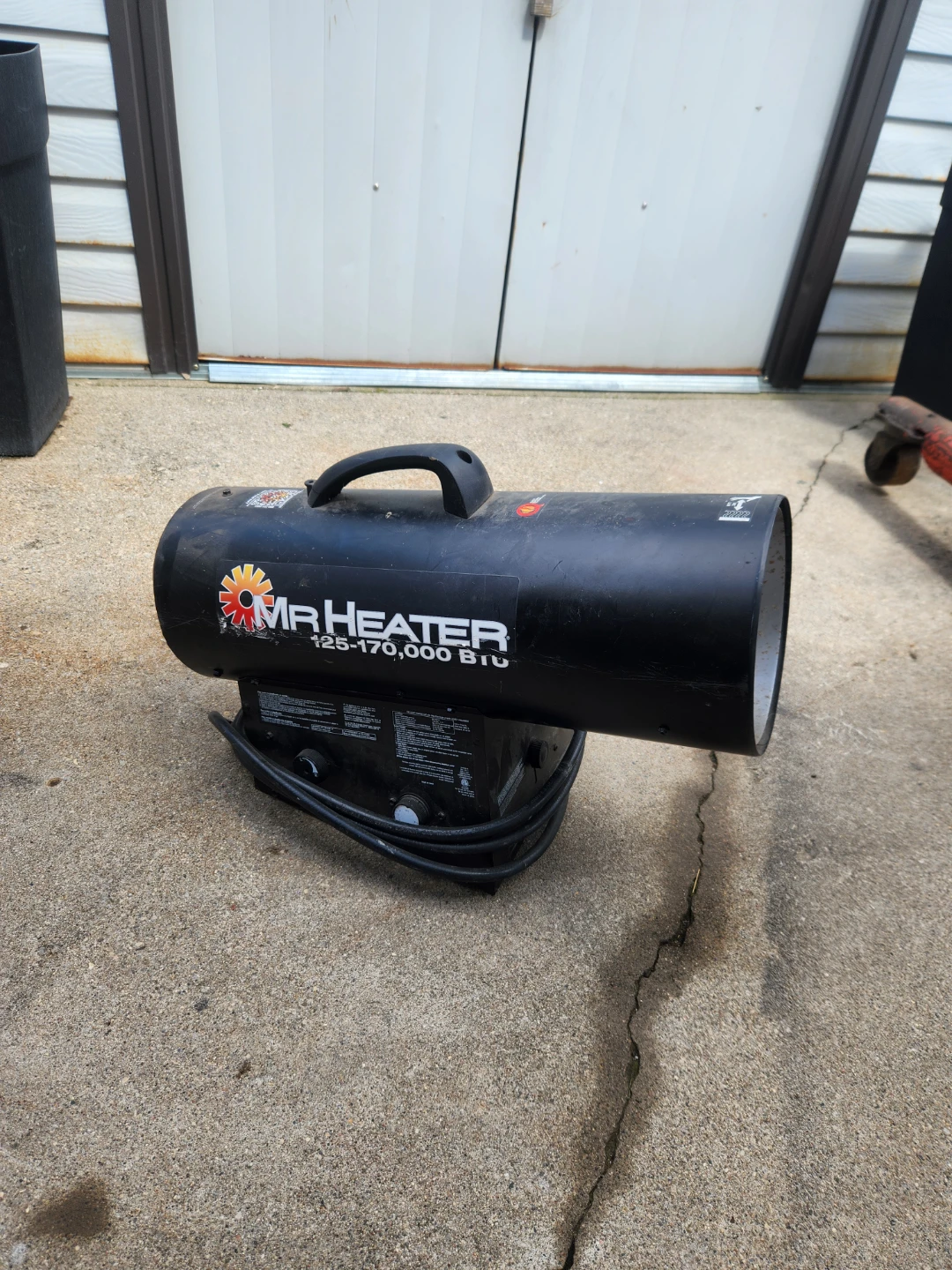 Mr. Heater Forced Air Propane Heater 125-170,000 BTU - photo 2