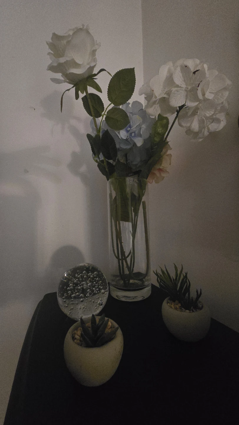 Artificial Flower Arrangement with Glass Vase - photo 2