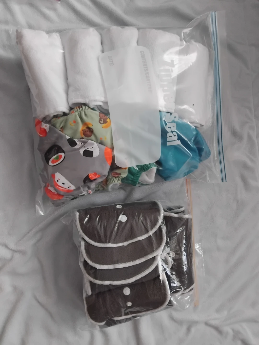 Lot of Cloth baby diapers - photo 5