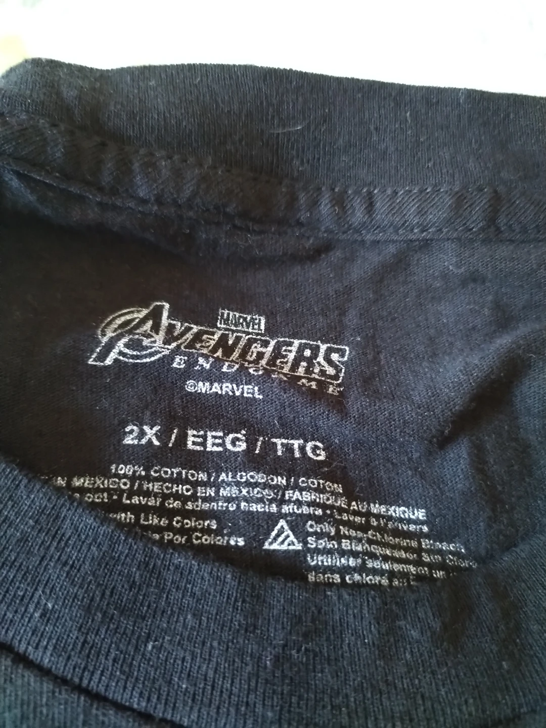 Marvel Avengers Earth's Mightiest Heroes T-Shirt Size 2X - photo 2