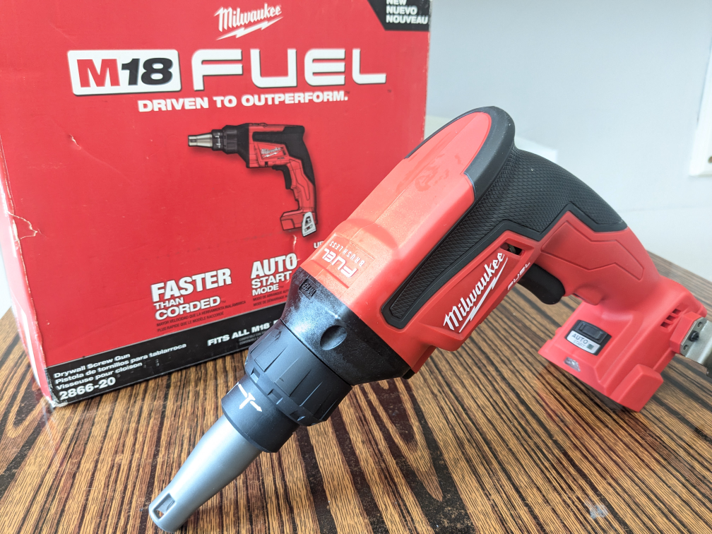 M18 Milwaukee FUEL Brushless Drywall Screwgun