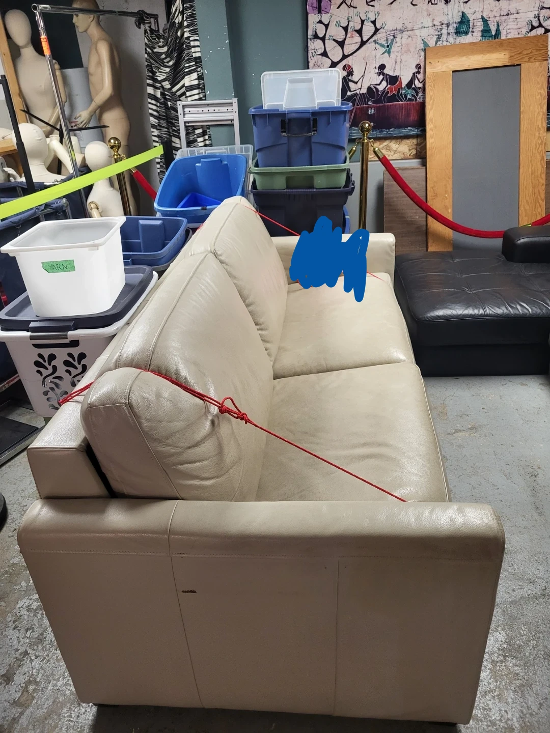 Cream Leather Loveseat Sofabed - photo 3