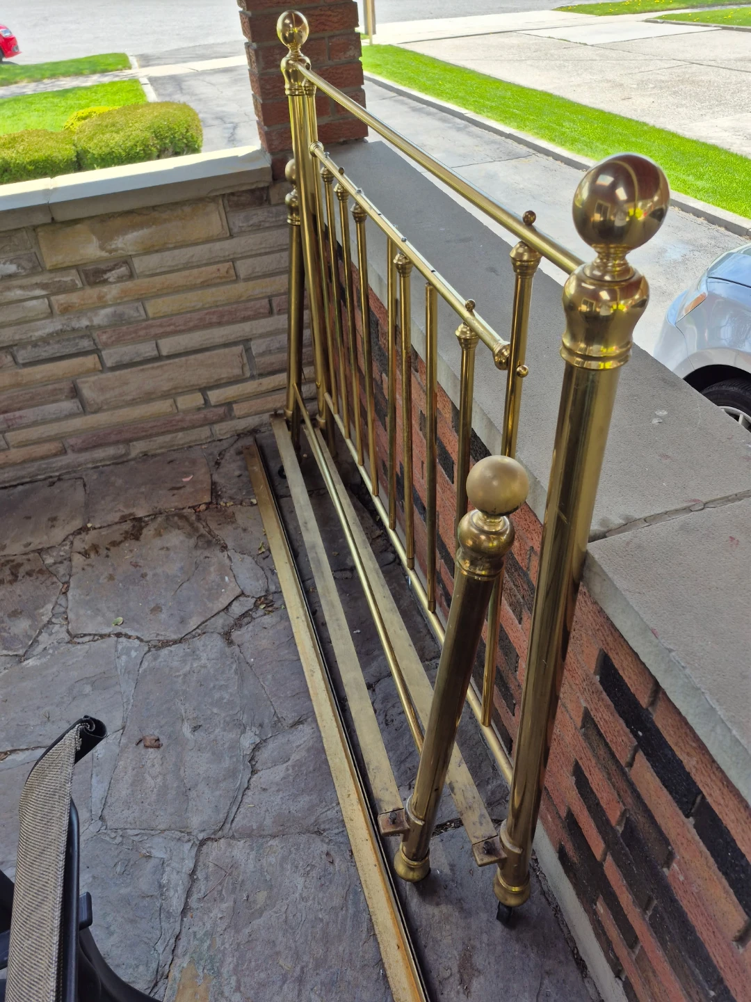 Brass Headboard Frame - photo 4