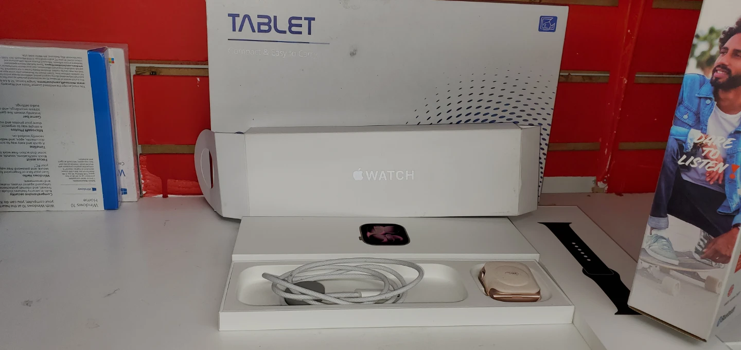 Watch Series 11 (GPS) Aluminum 42MM