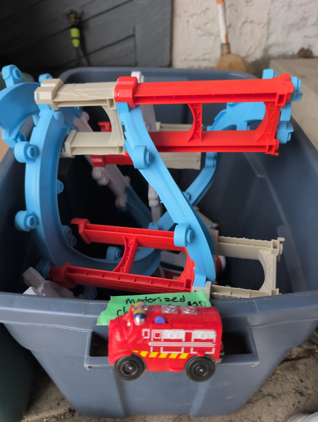 Chuggington Motorized Fire Truck and Race Track Playset