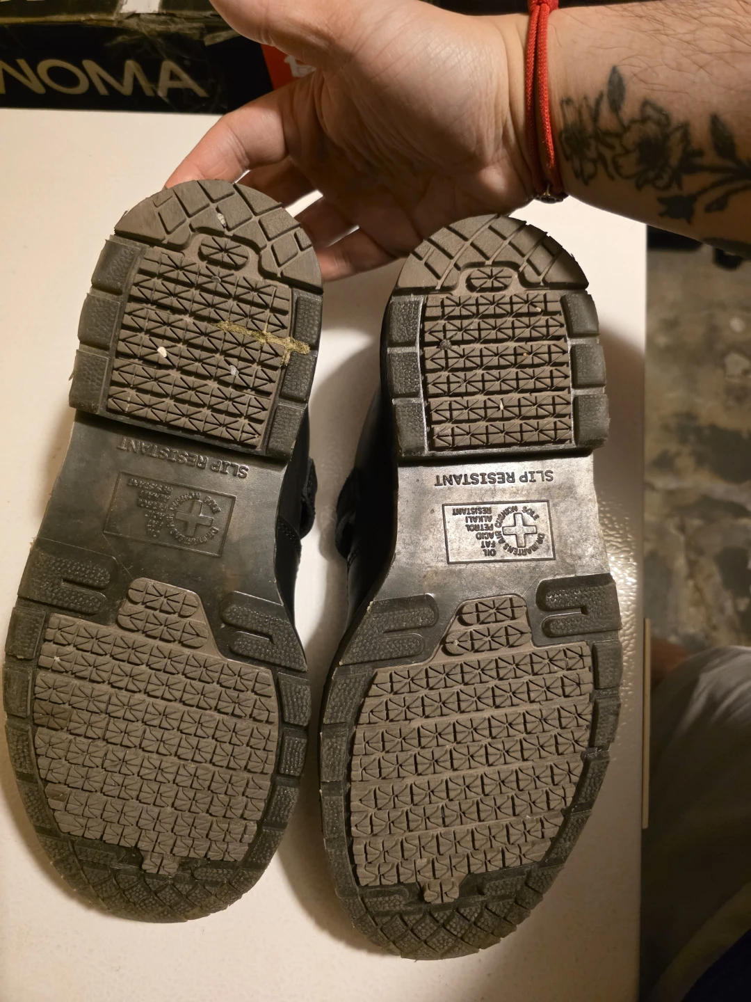Dr. Martens AirWair Safety Shoes Size 9UK - photo 4