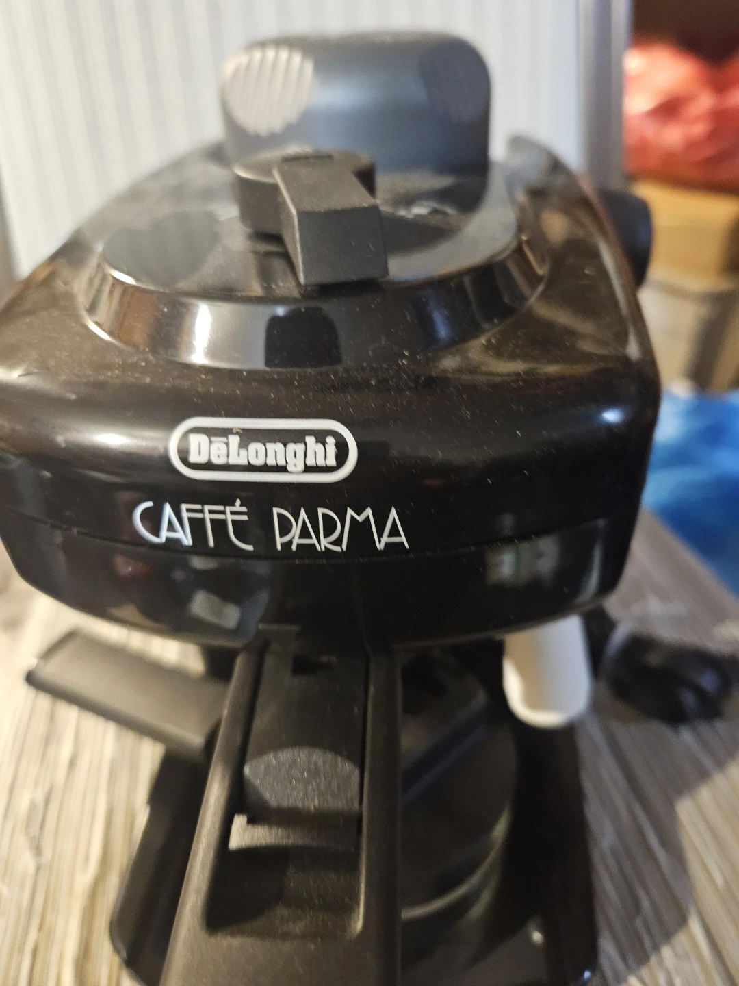 DeLonghi Caffe Parma Espresso Machine - photo 3