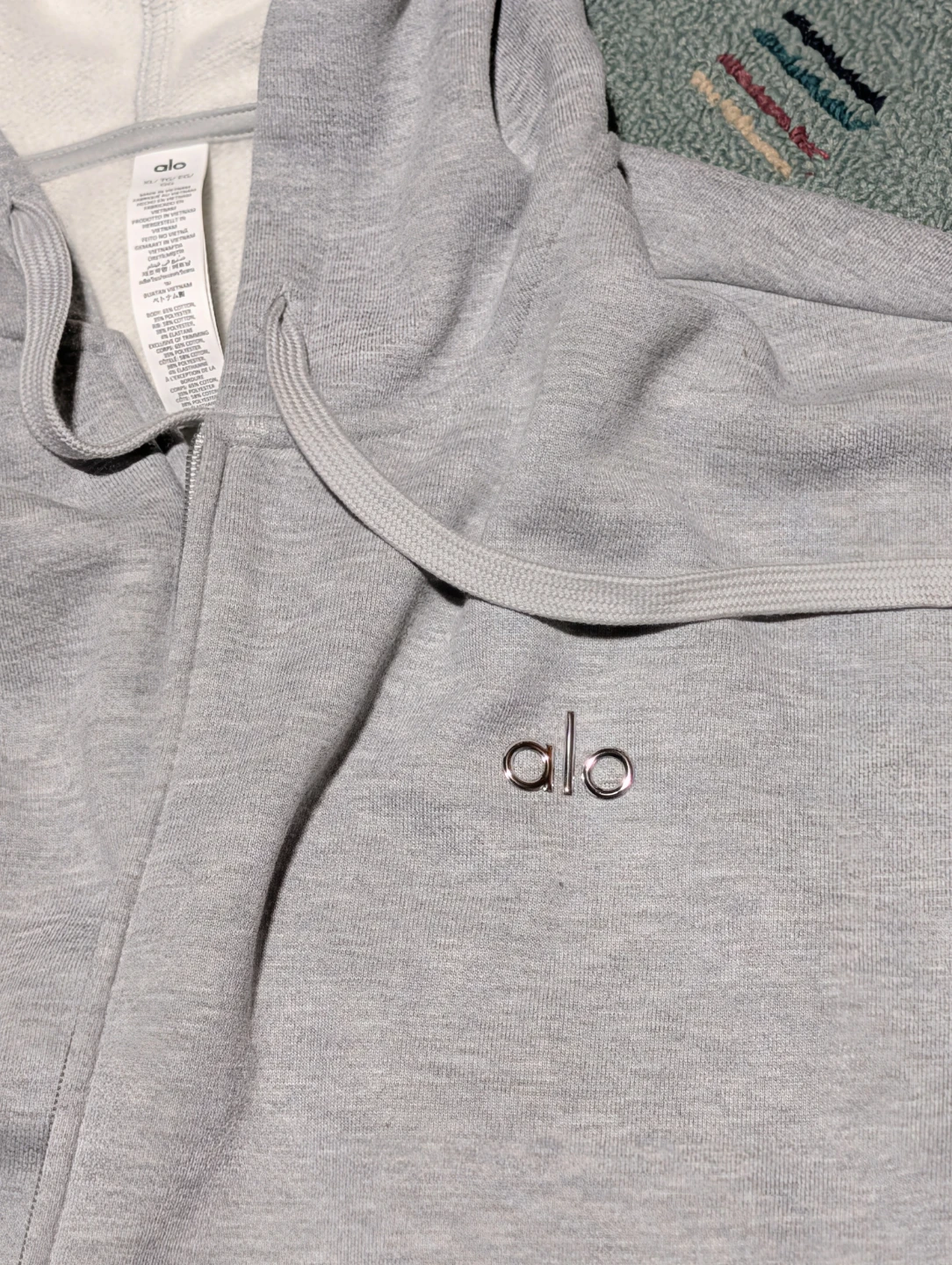 Alo Yoga Accolade Full Zip Hoodie Athletic Heather Grey - photo 2