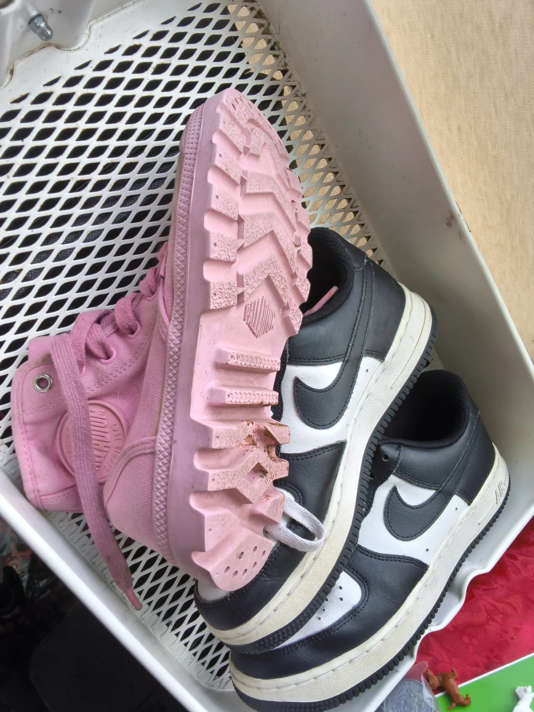 Palladium Pink Canvas High Top Sneakers Women's Size 5 - photo 2