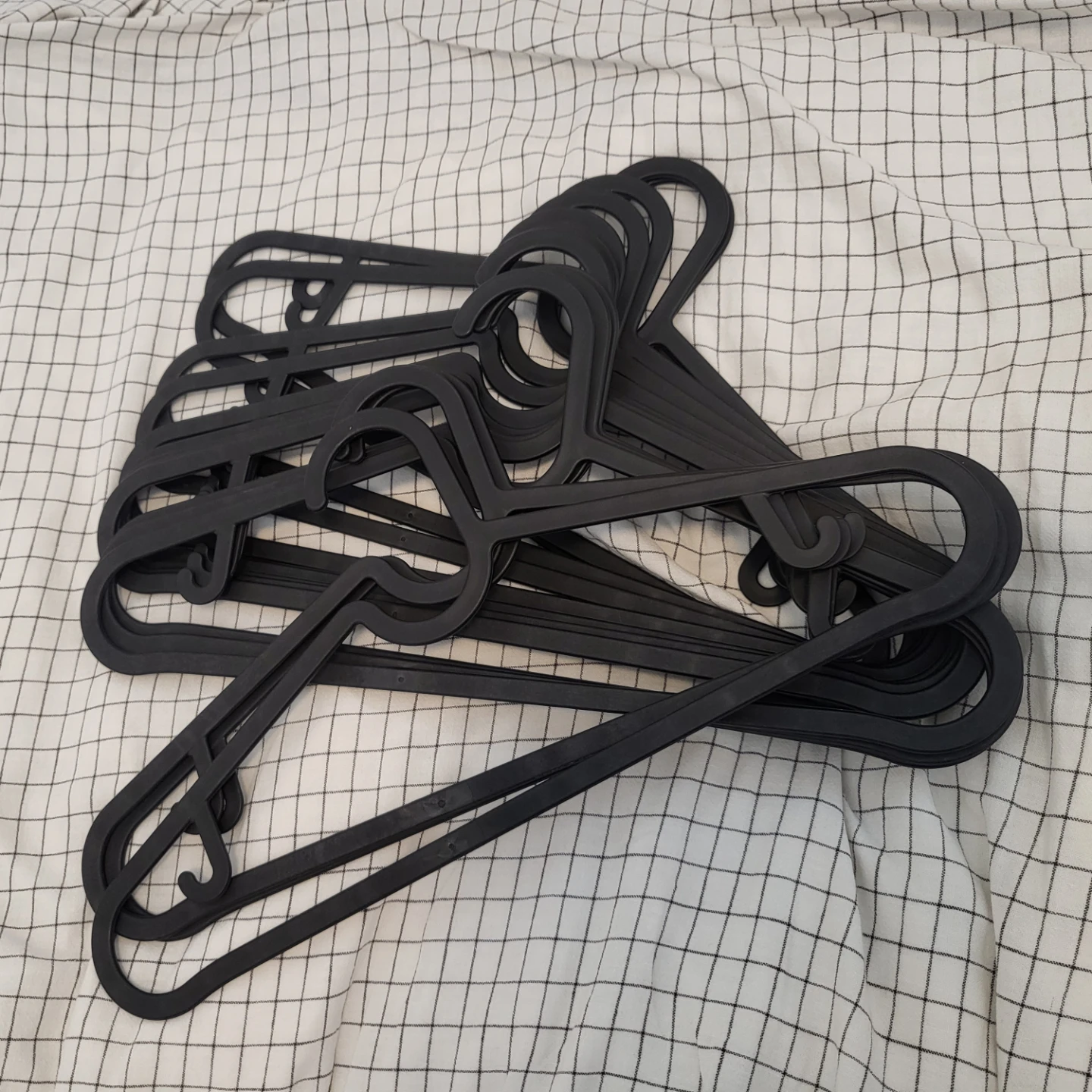 Black Plastic Hangers (Set of 15)