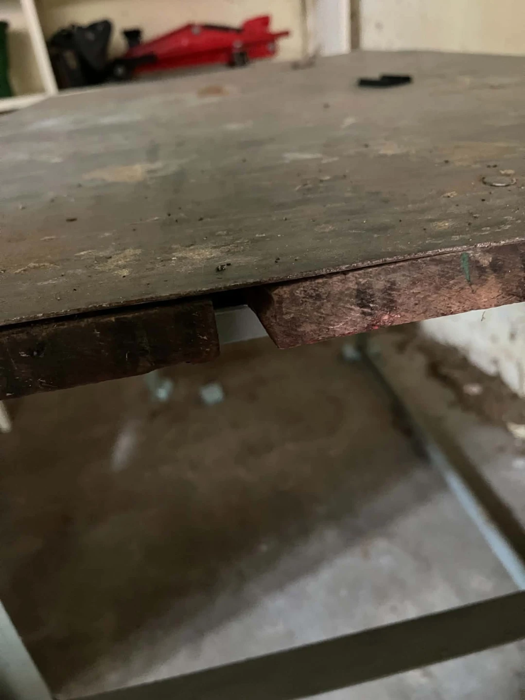Sturdy Work Table with metal top** sale ends Fri May 22 * - photo 3