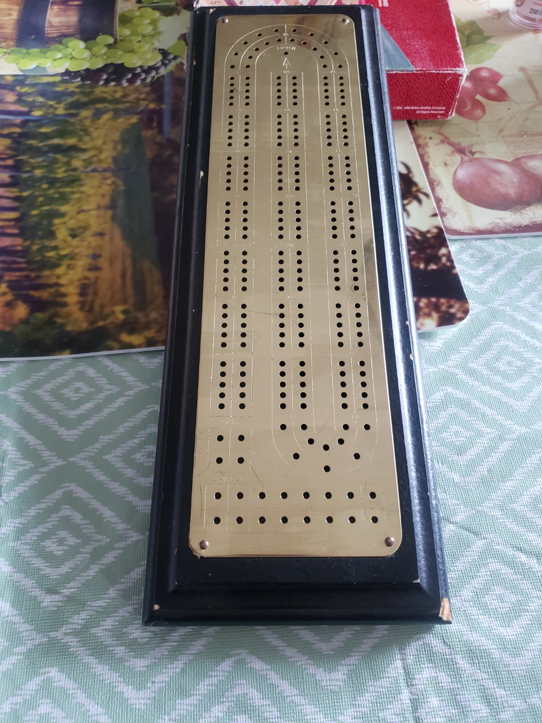 Wooden Cribbage Board