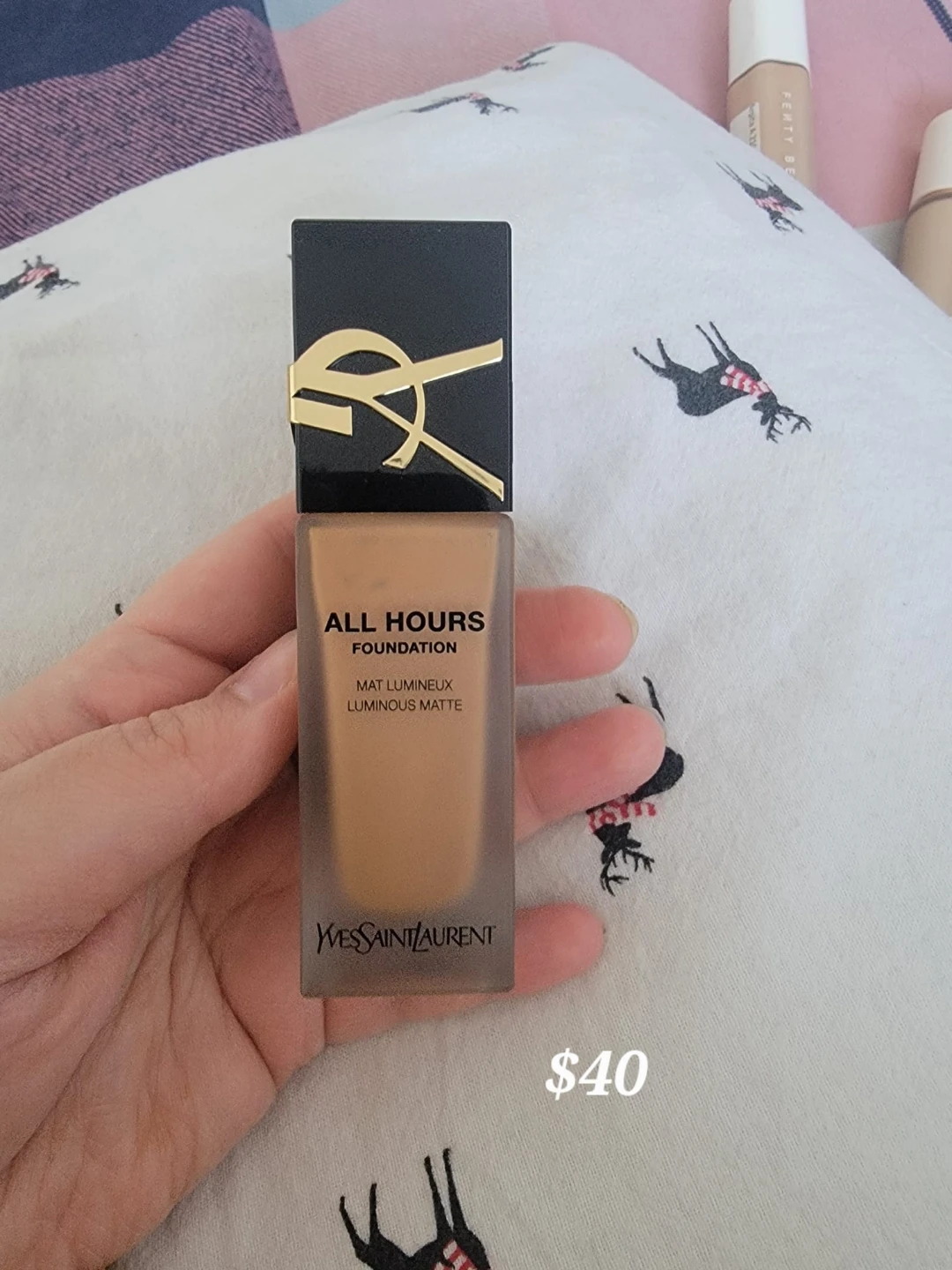 Yves Saint Laurent All Hours Foundation - Shade DN 1