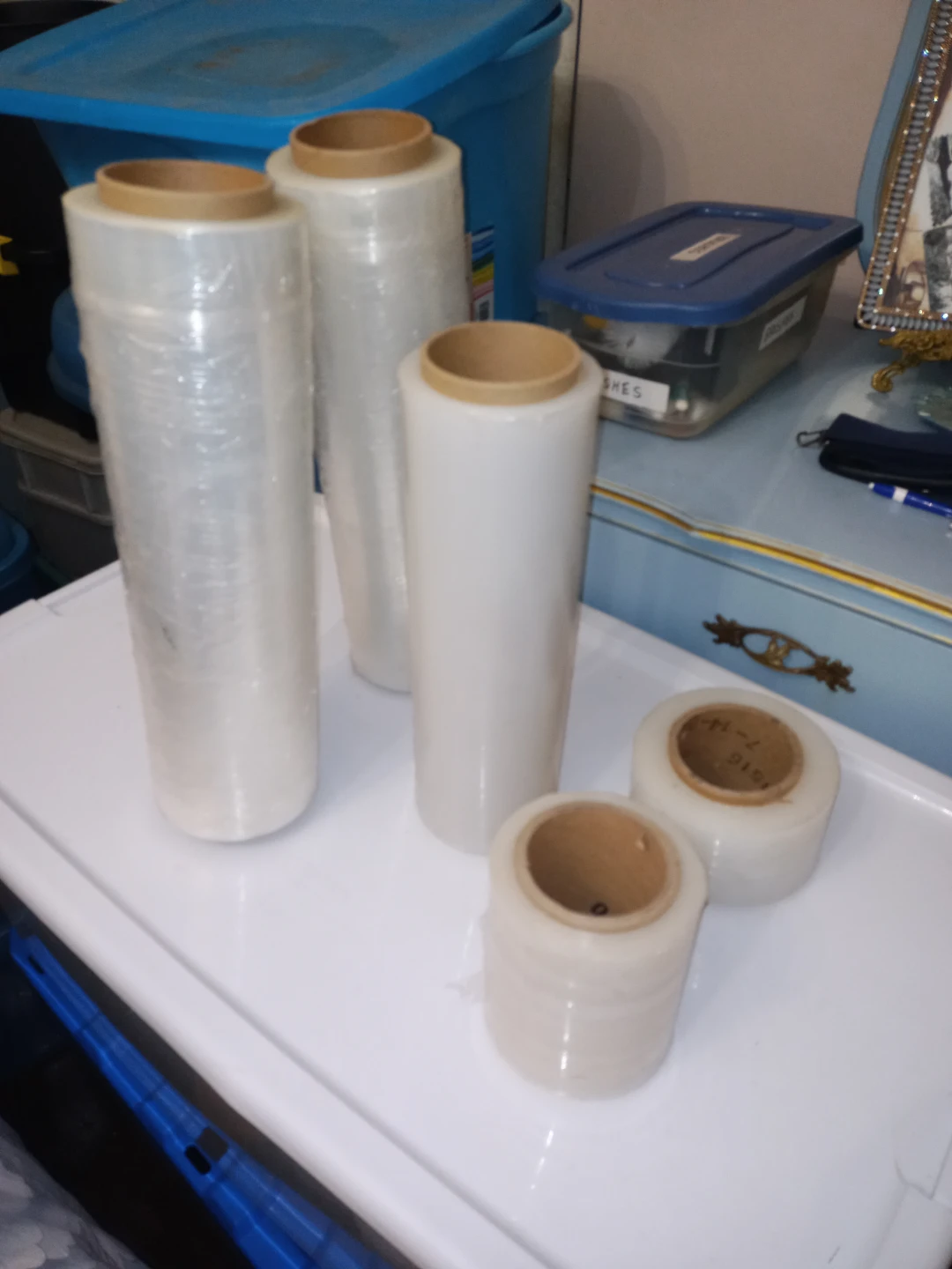 Saran Wrapping For Moving - All 5 Rolls For $10 - photo 3