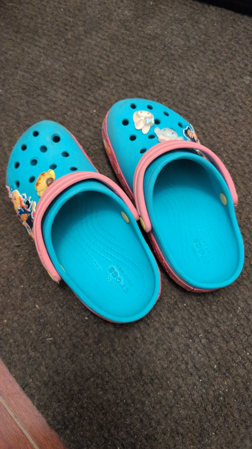 Crocs Wonder Woman Clogs