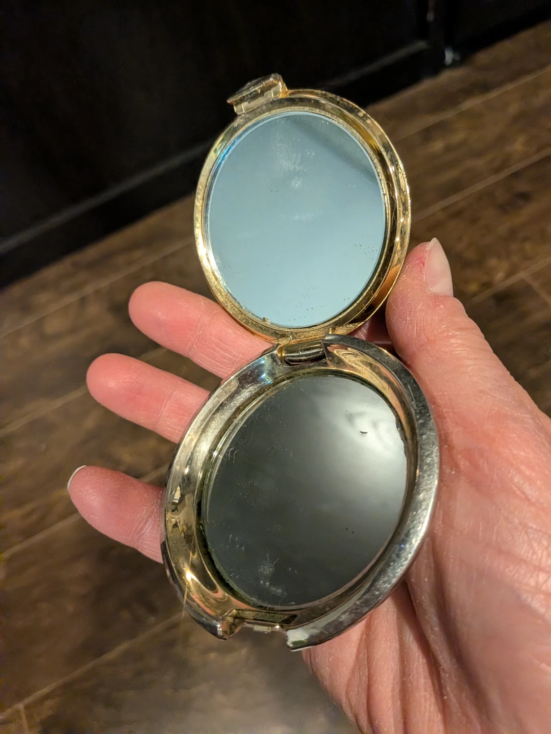 Silver Compact Mirror - photo 2