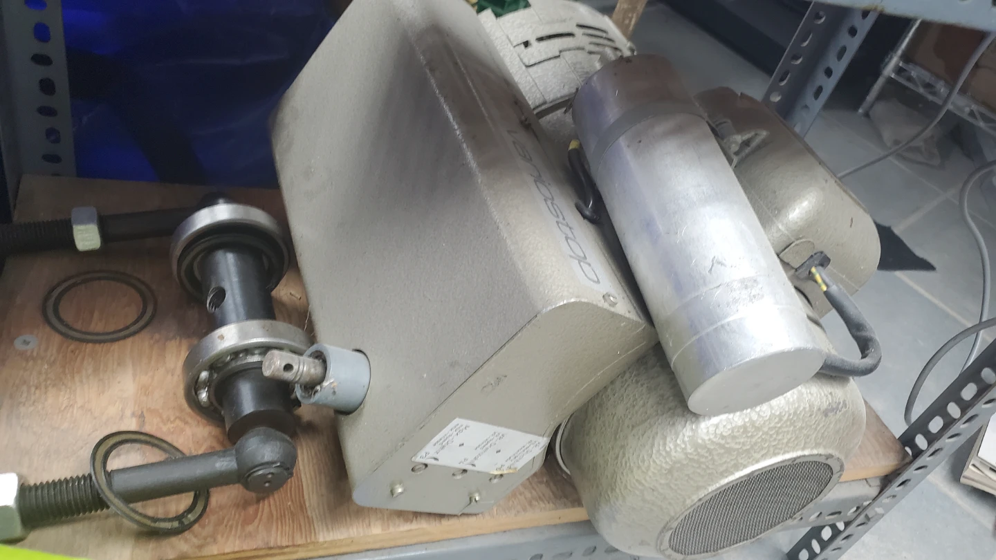 Sewing machine motor industrial German - photo 2
