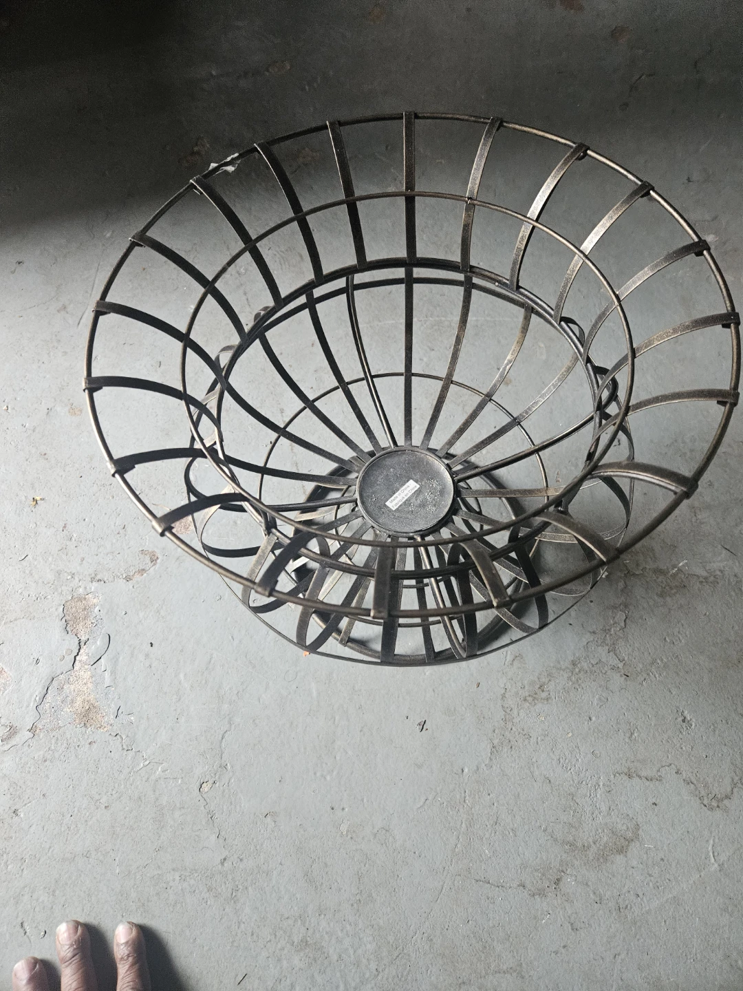 Metal Wire Basket Planter - photo 3
