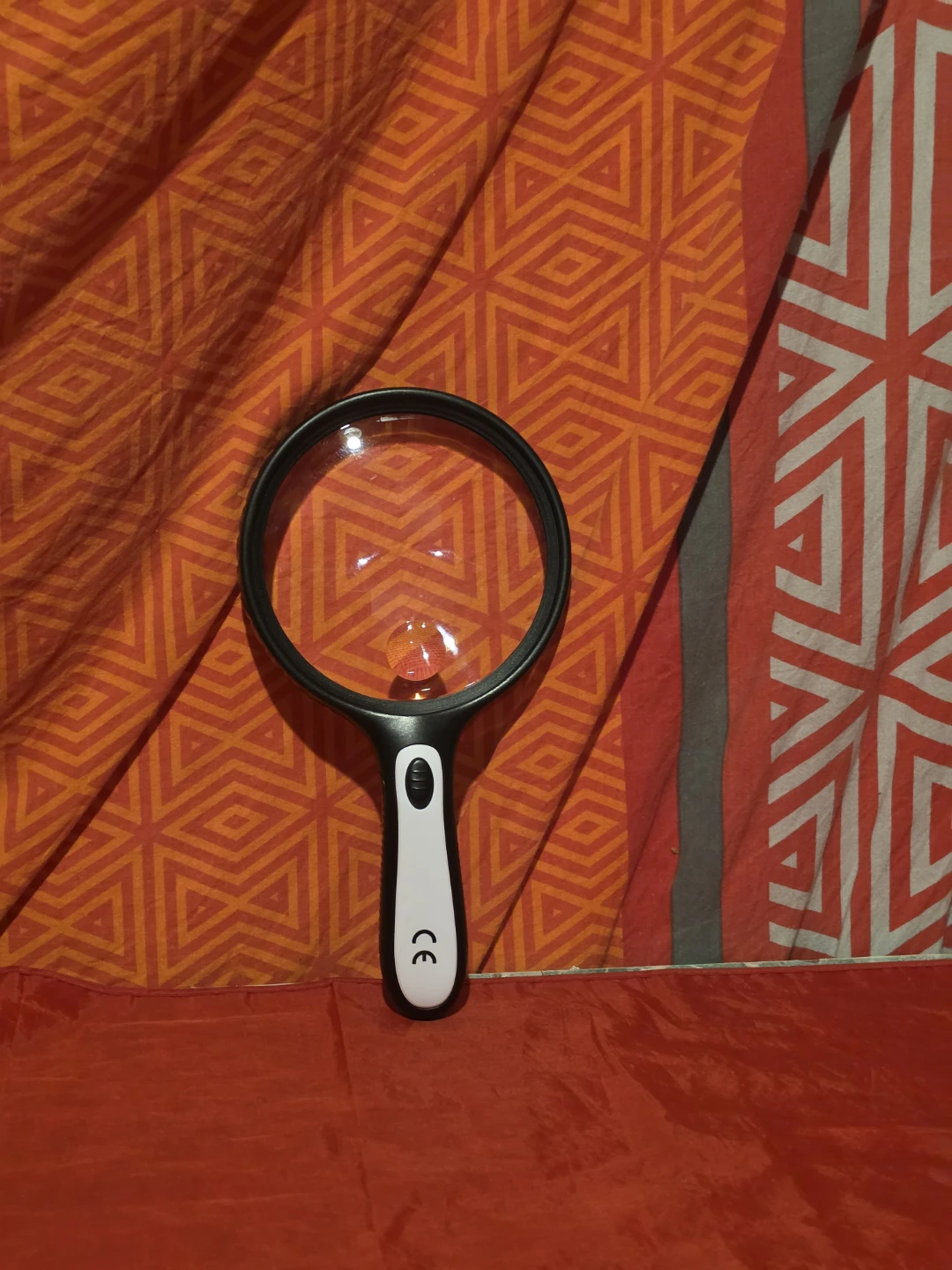 Magnifying Glass with LED Light - photo 2