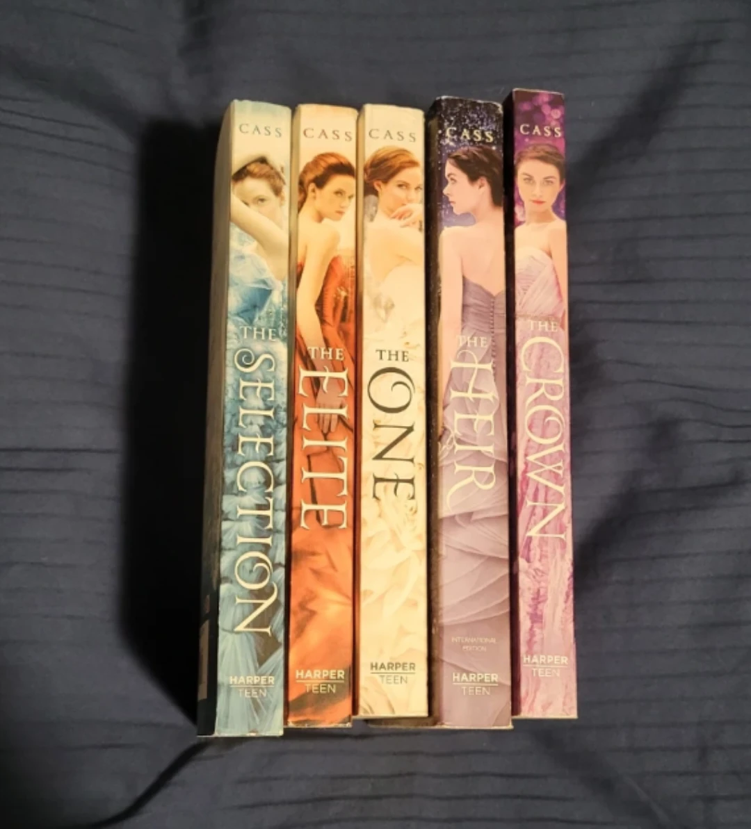 The Selection Series by Kiera Cass - 5 Books - photo 2