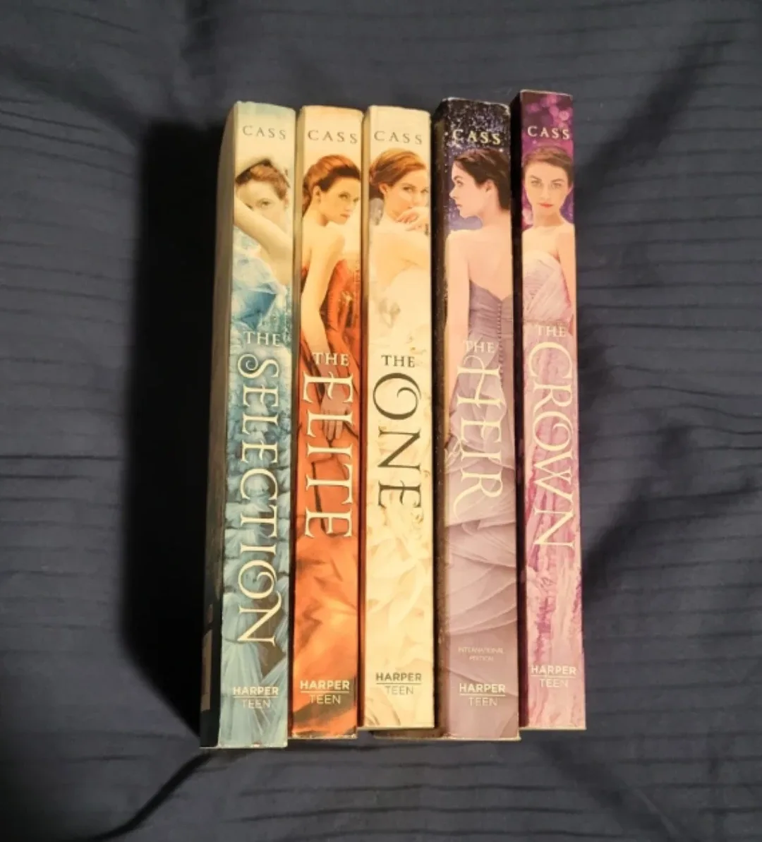 The Selection Series by Kiera Cass - 5 Books - photo 2