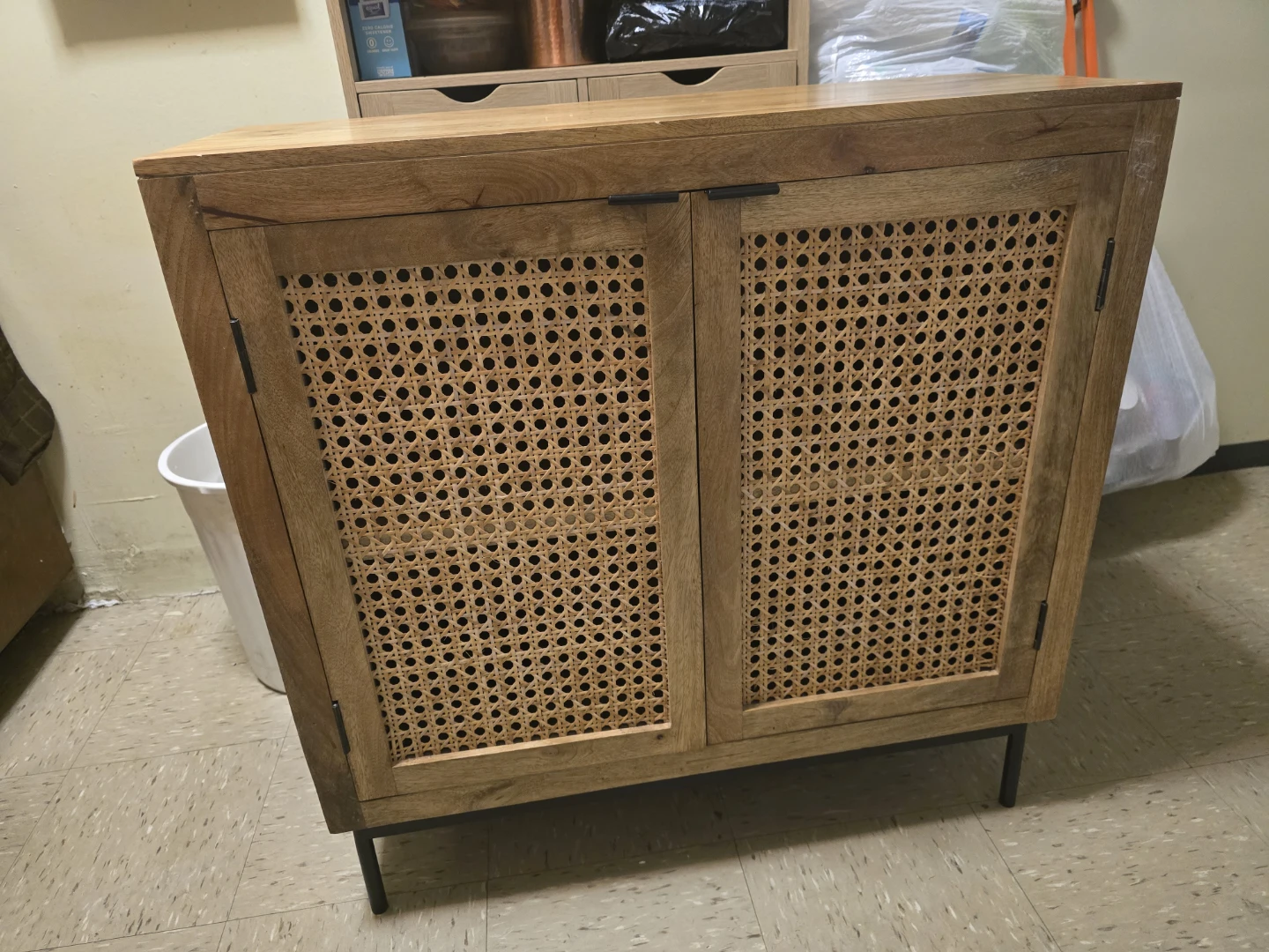Wooden Cabinet with Rattan Doors - photo 5