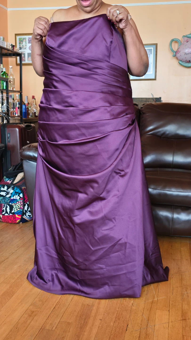 Women's Purple Strapless Gown