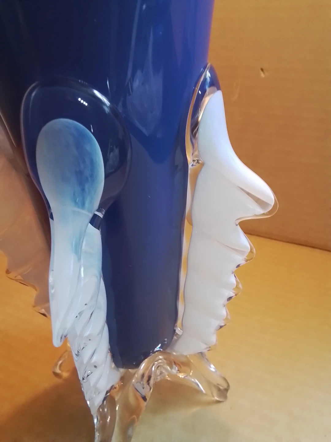 Italian art glass vase, most likely made in the Murano or Empoli - photo 5