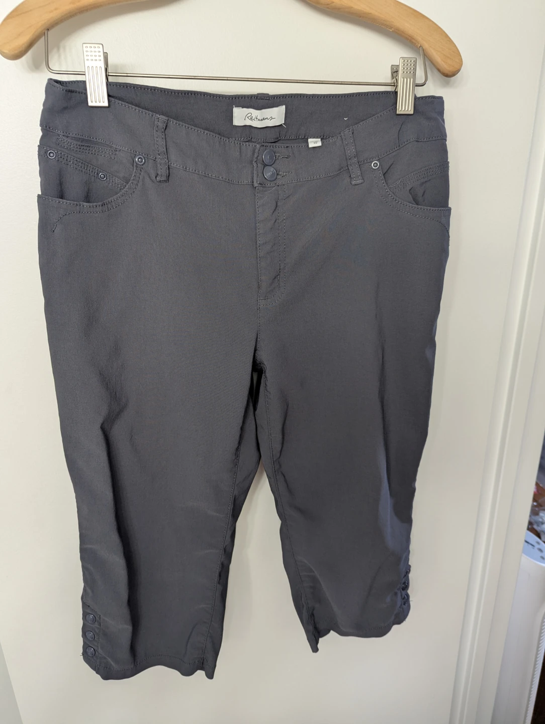 Reitmans Petite Capri Pants Size 10