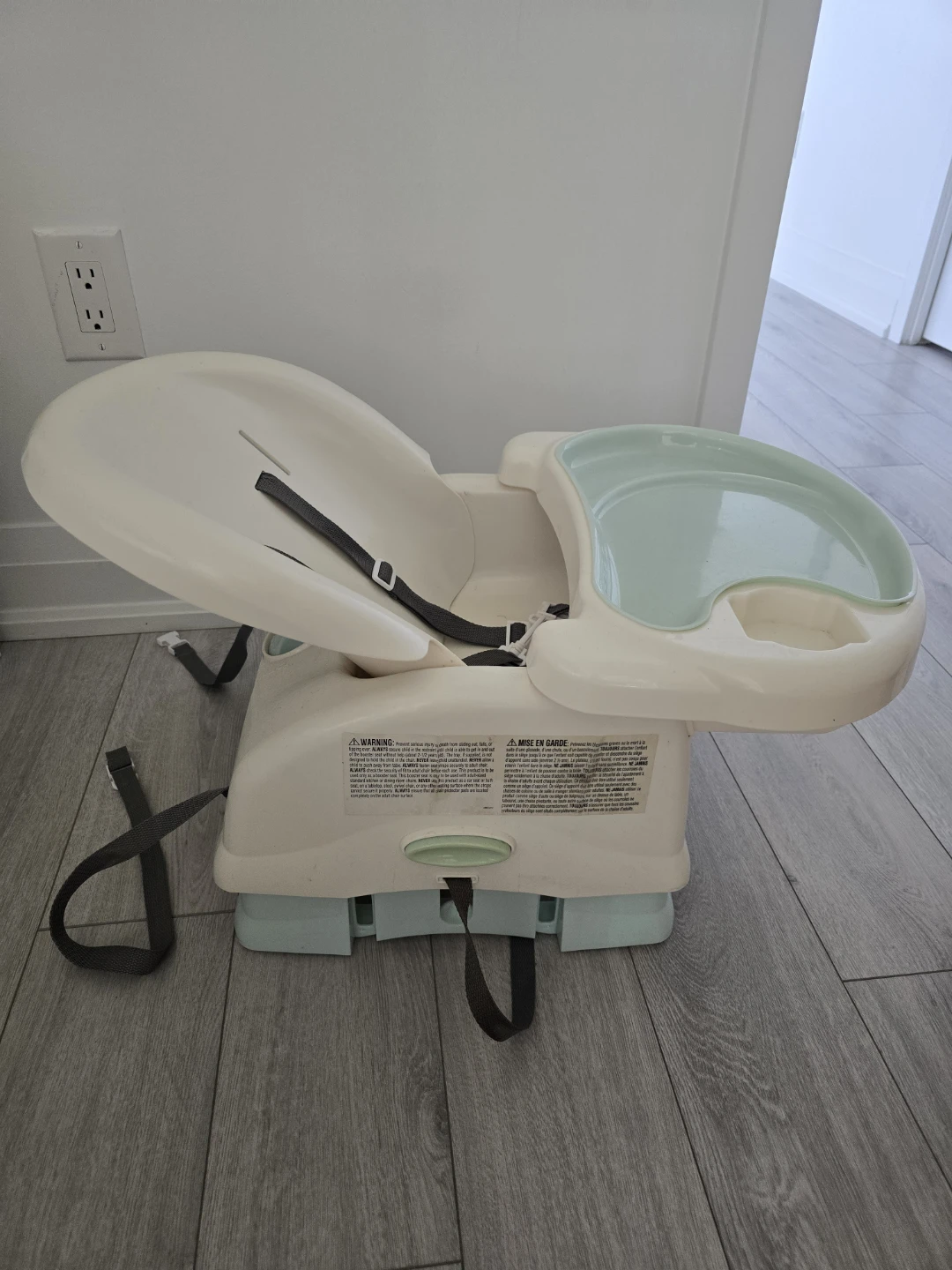 Safety 1st Booster Seat