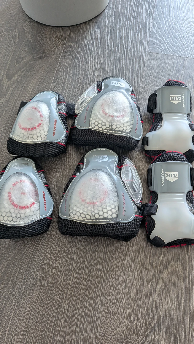 Powerslide Pro Series Protection Pad Set – Size S