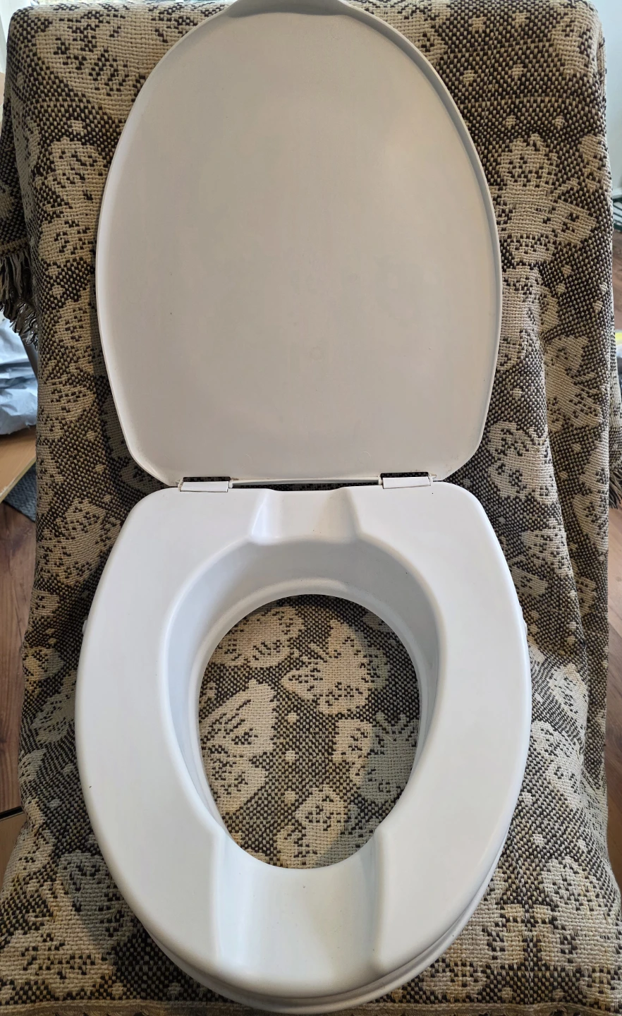 White Toilet Seat Elevator - photo 2