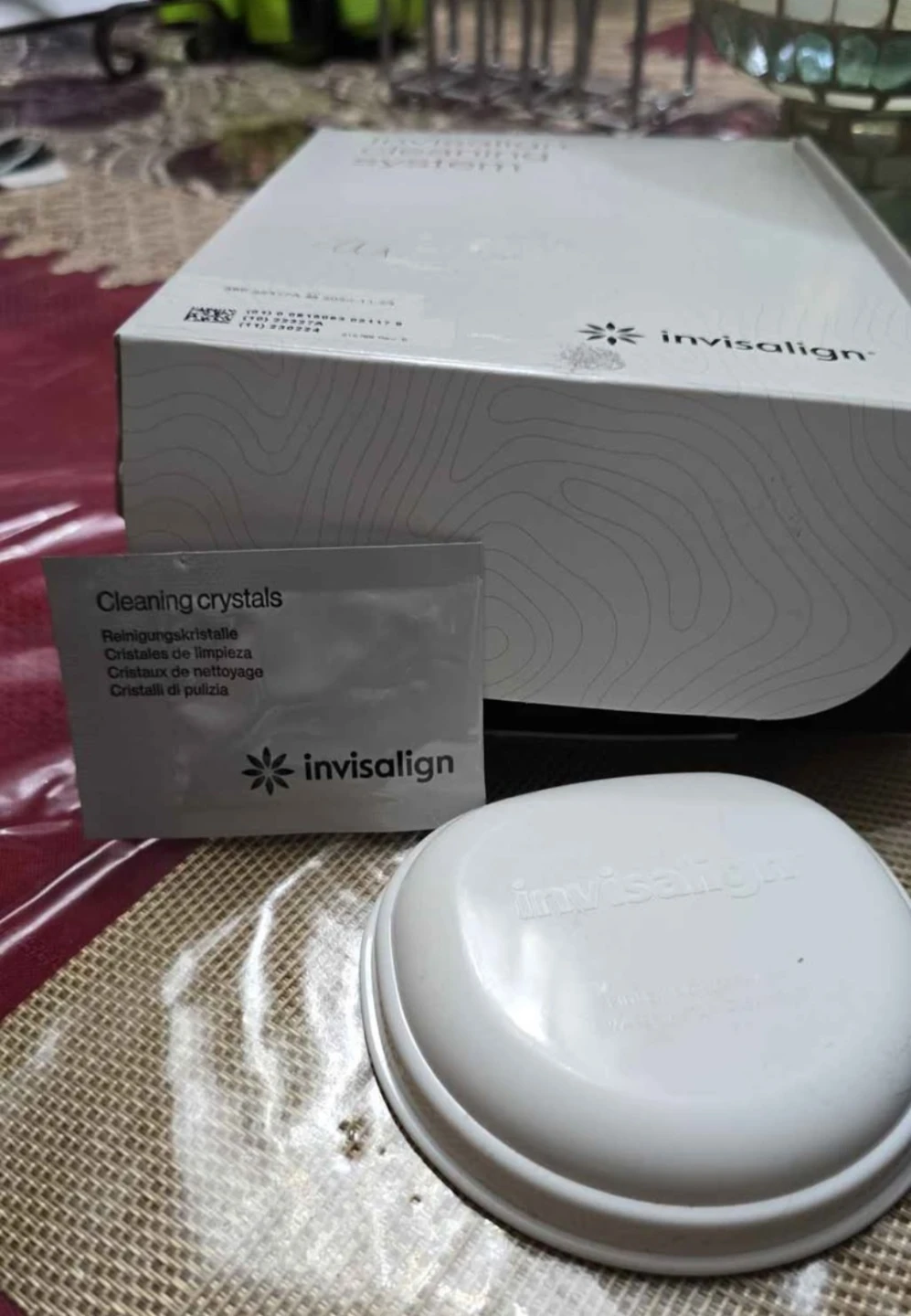 Invisalign Cleaning Crystals Kit with Case