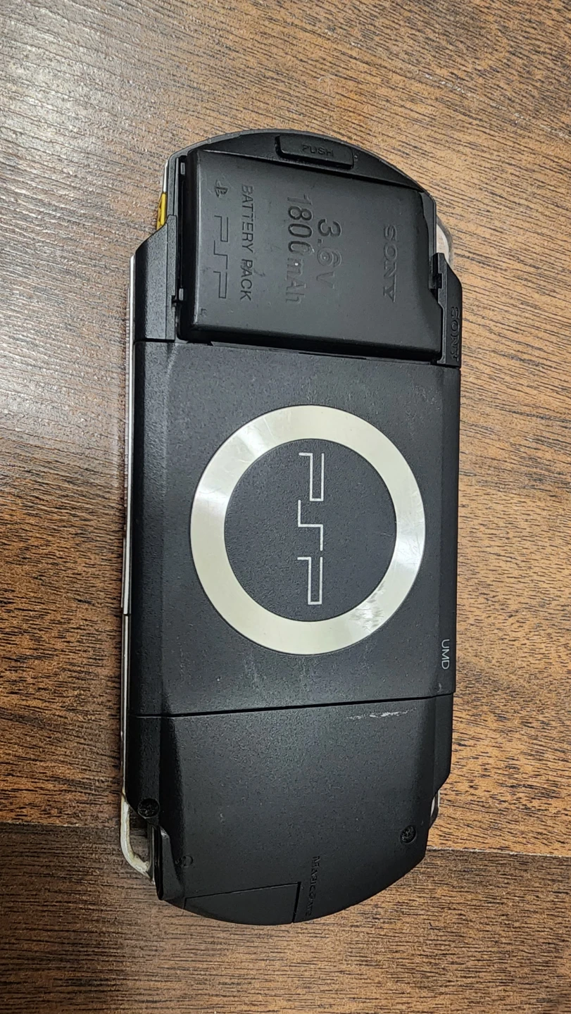 Sony PSP 3000 Handheld Gaming Console - photo 2