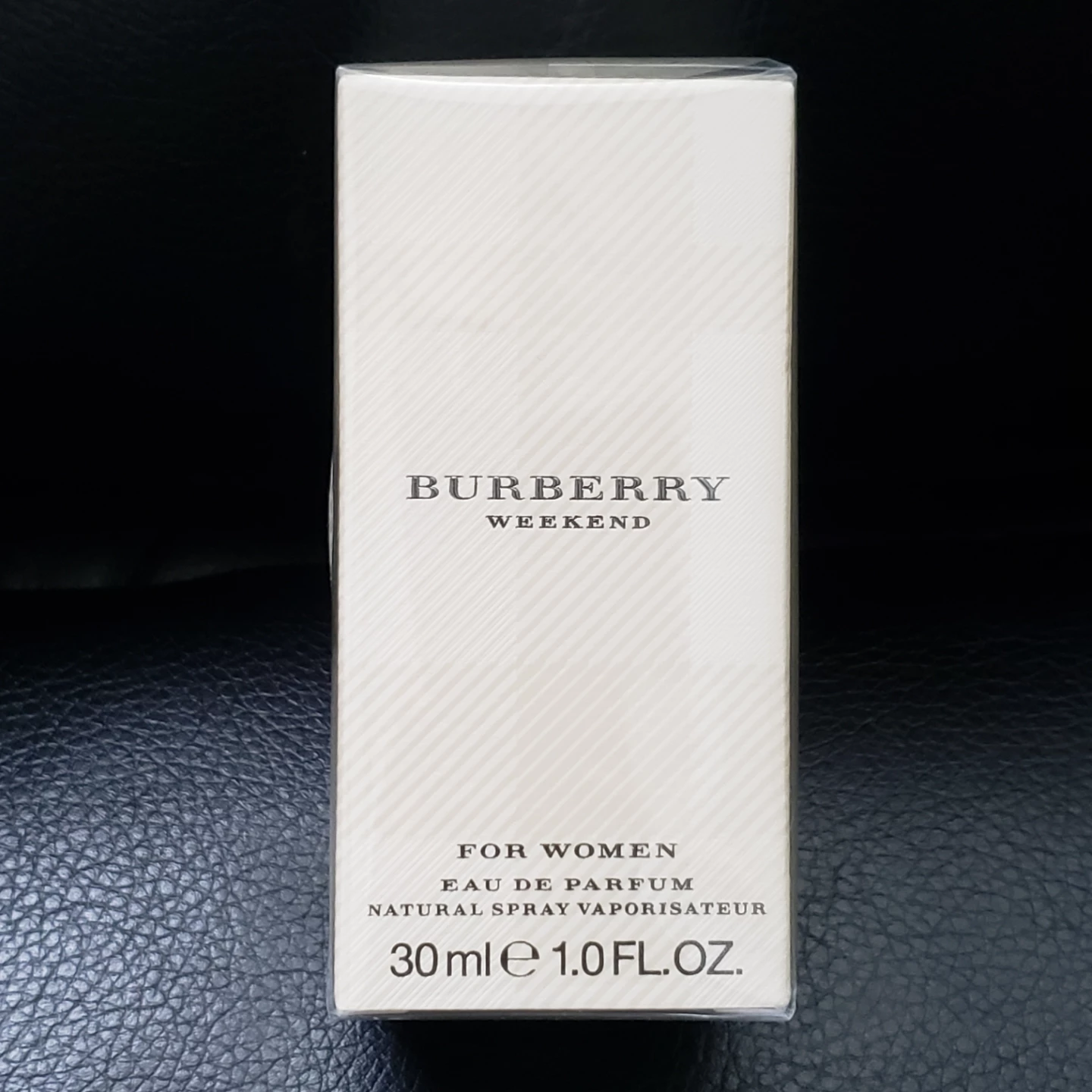 Brand new Burberry Weekend 30ml women original de parfum sale - photo 2