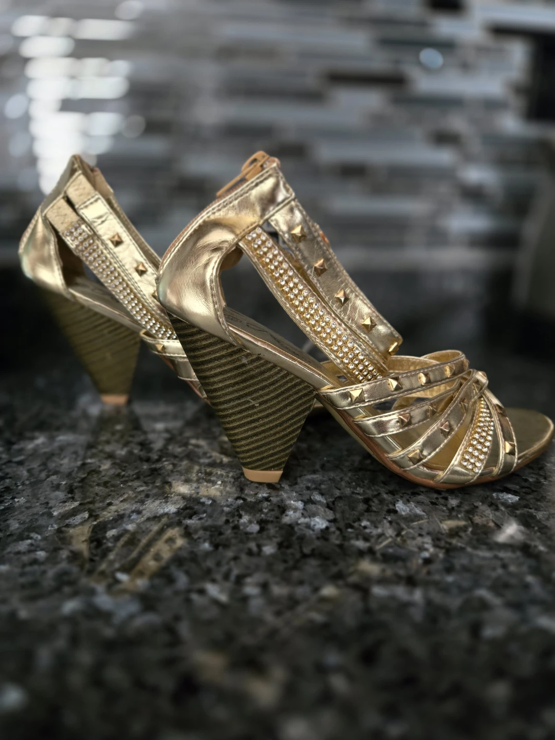 Forever 21 Gold Strappy Studded Heels Size 6.5 - photo 2