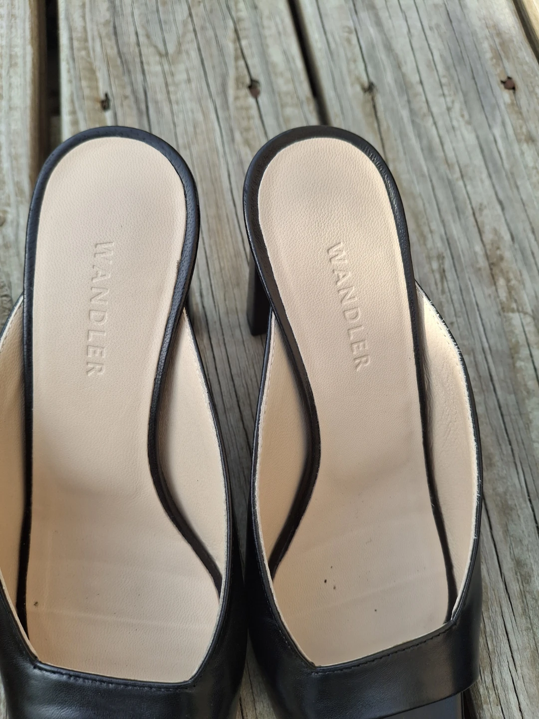Born Black Leather Wedge Sandals Size 6M - photo 5