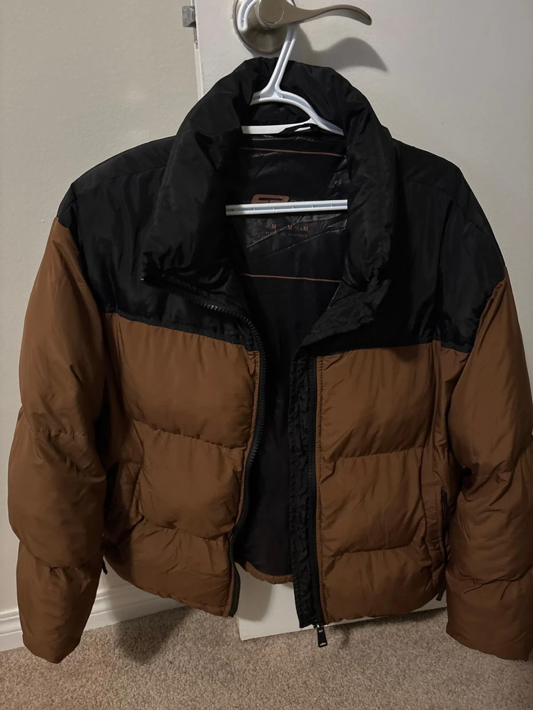 Brown and Black Puffer Jacket - Size Medium - photo 3