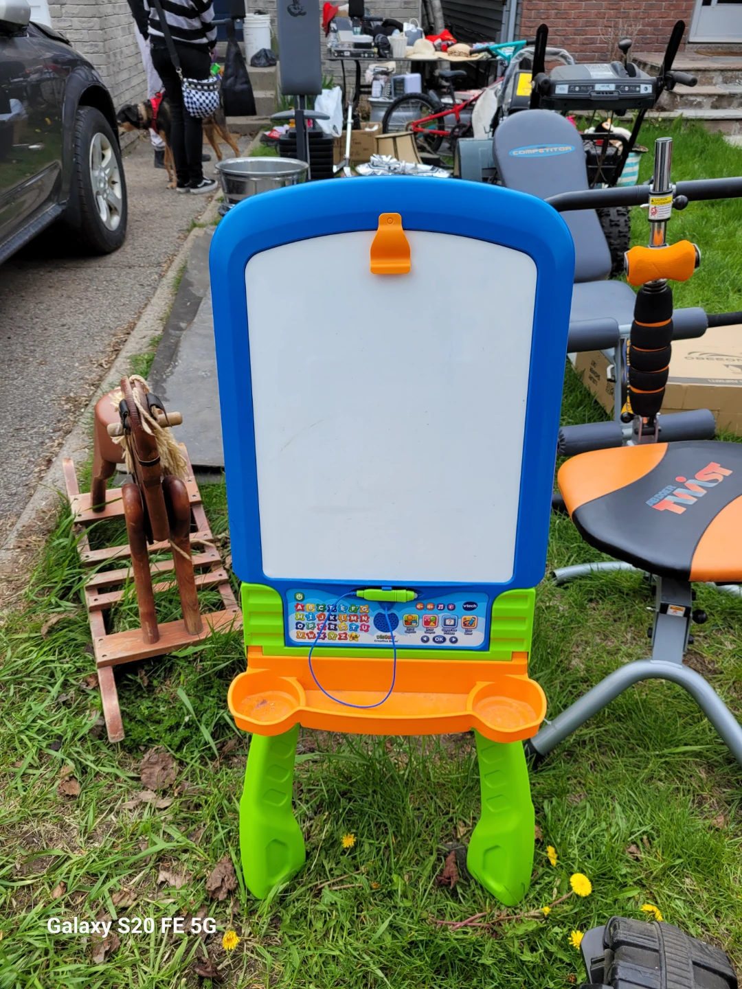 VTech Double-Sided Easel for Kids