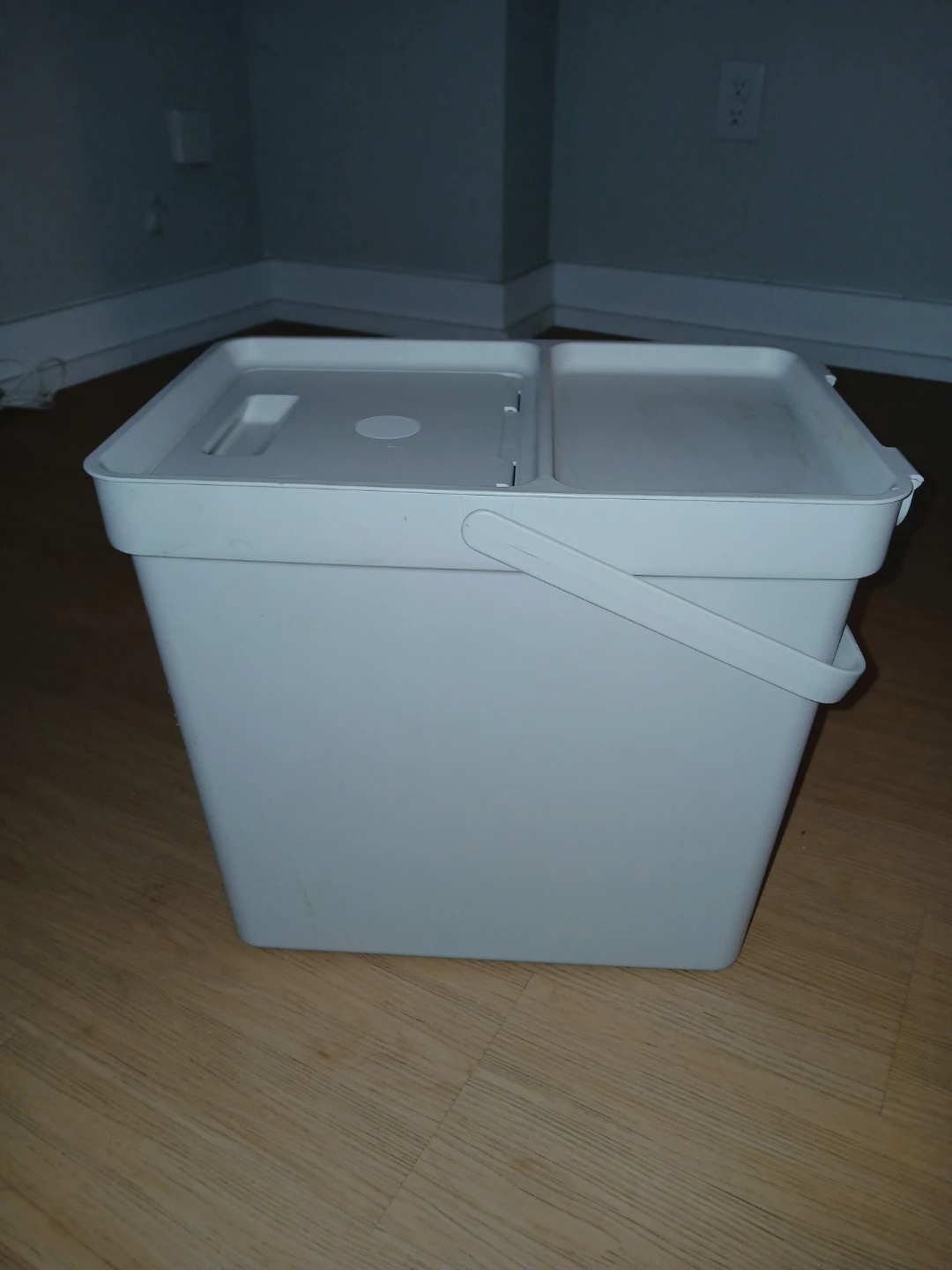 White Plastic Storage Bin with Lid - photo 2