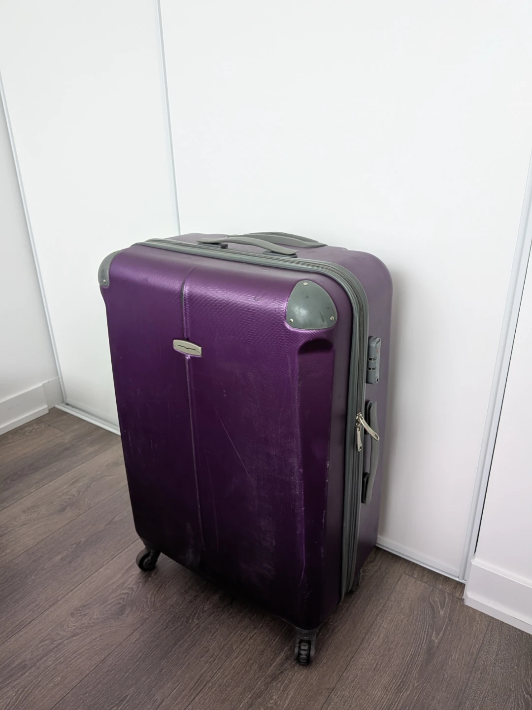 Large Hardshell Suitcase