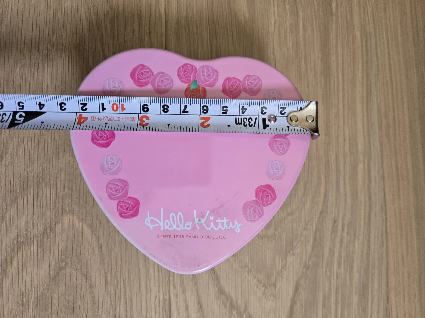 Vintage Hello Kitty Heart Shaped Tin Organizer Box - photo 5